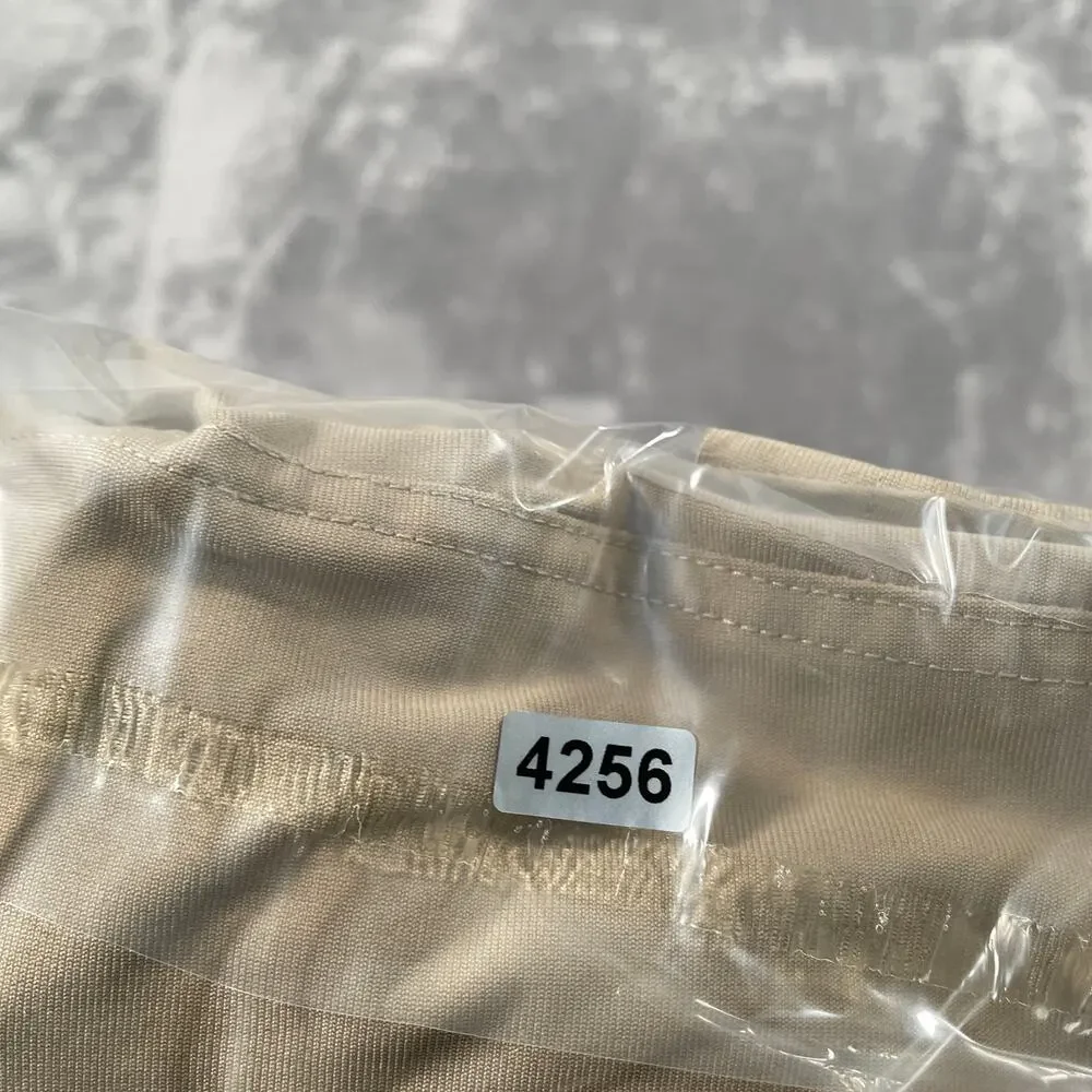 Lululemon Shorts Mens 38 Tan Chino Stretch Casual Basic Everyday Commuter - Picture 12 of 12